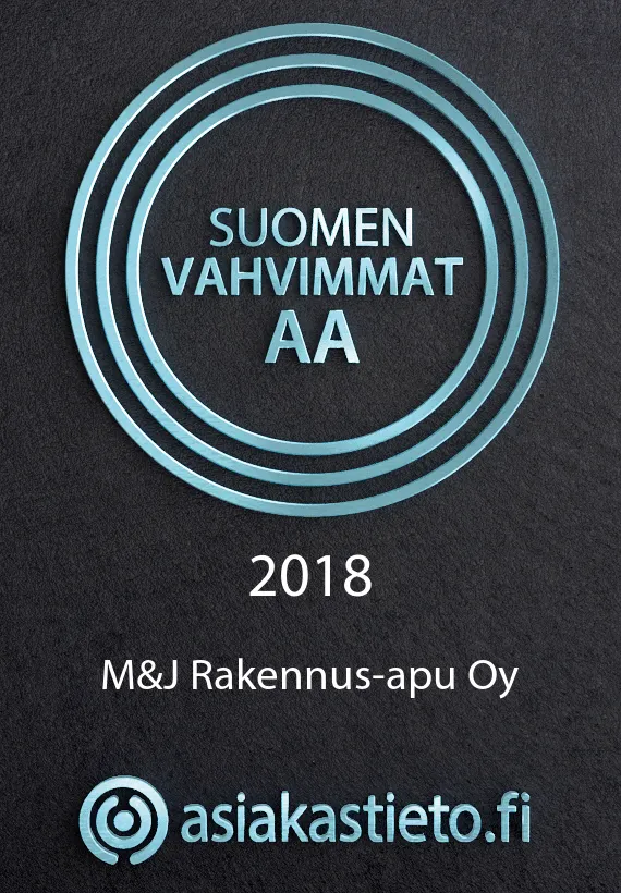 Tummanharmaalla, karhealla taustalla on vaaleansininen, hieman hohtava pyöreä tunnus. Tunnuksessa on kolme samankeskistä rengasta ja keskellä teksti "SUOMEN VAHVIMMAT AA". Tunnuksen alla on valkoinen teksti "2018" ja "M&J Rakennus-apu Oy". Kuvan alareunassa on vaaleansininen asiakastieto.fi-logo ja verkkosivuston osoite.